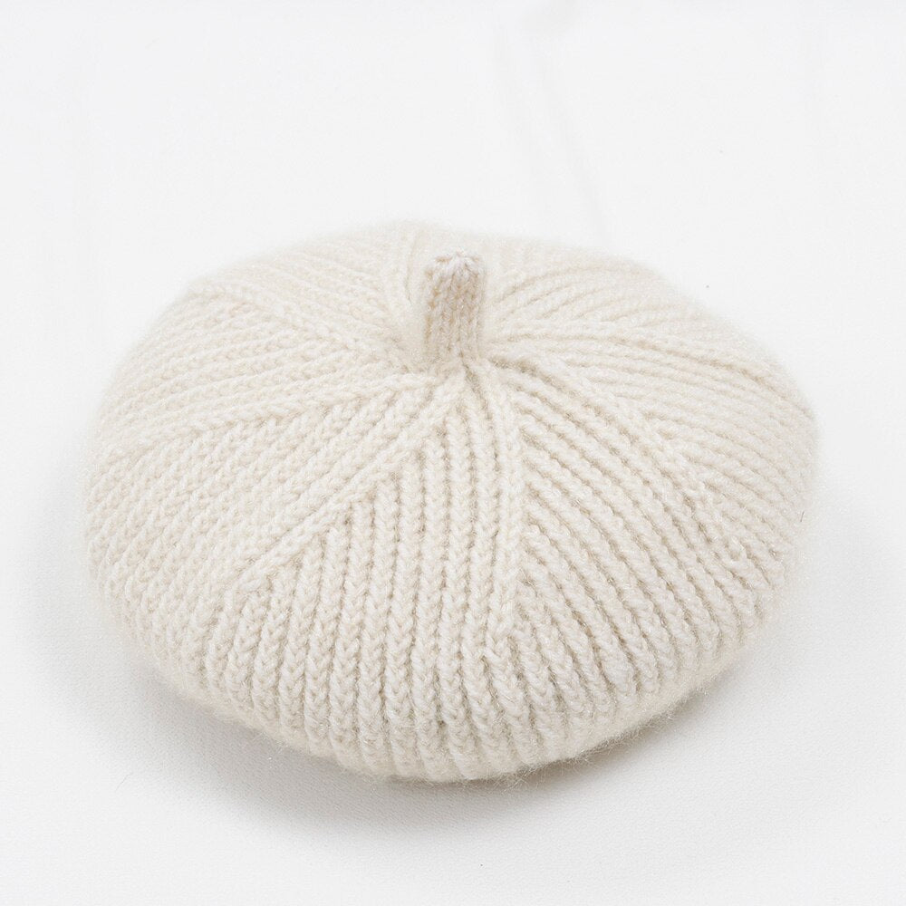 Hollowed Elegant Cotton Knitted Autumn Beret